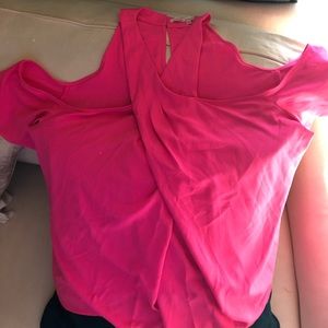 Rachel Roy pink cold shoulder top 20W EUC